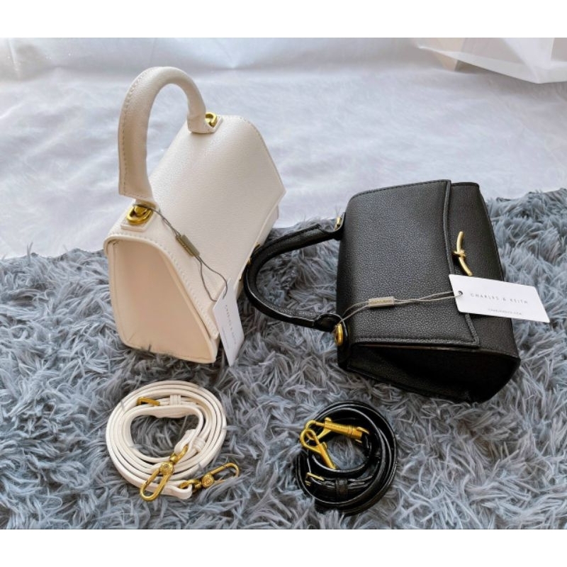 Túi Charles & Keith Huxley Metallic Push-Lock Top Handle Bag