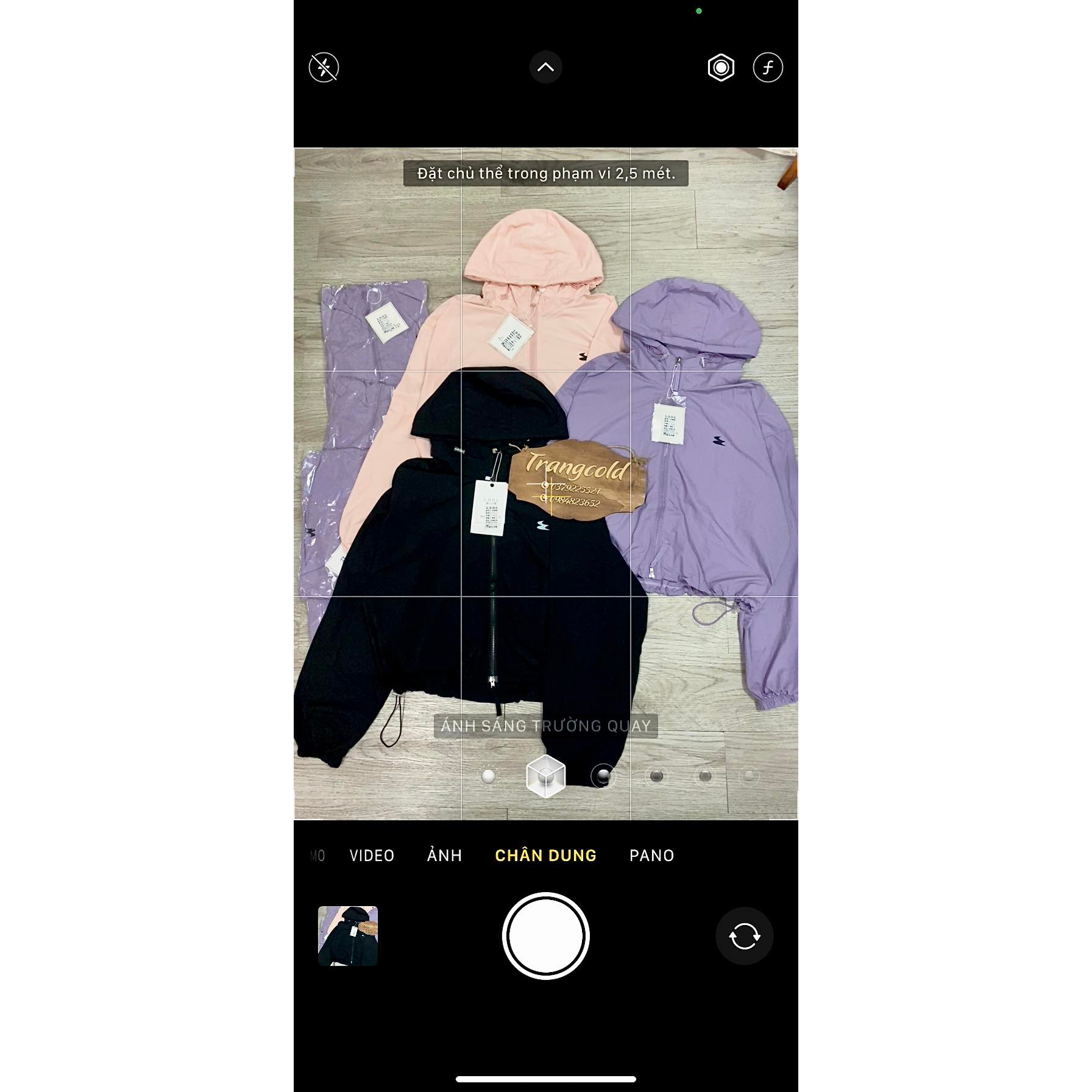 Áo gió dáng ngắn chuẩn hãng hàng đẹp