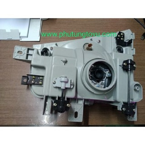 ĐÈN PHA XE TẢI HUYNDAI HD65, HD72