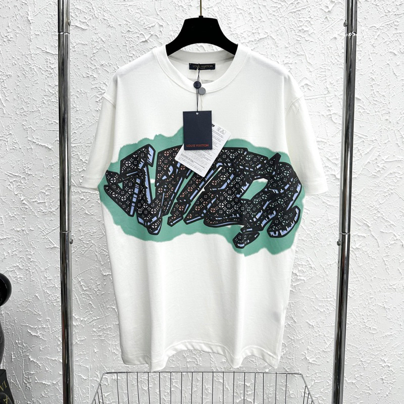 T SHIRT SC dập chữ LV vân hoa phối loang xanh " 470323 " Áo Phông Fom Rộng Unisex | BigBuy360 - bigbuy360.vn