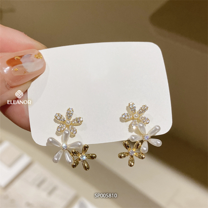 Bông tai nữ chuôi bạc 925 Eleanor Accessories hình hoa đính đá phụ kiện trang sức 5810