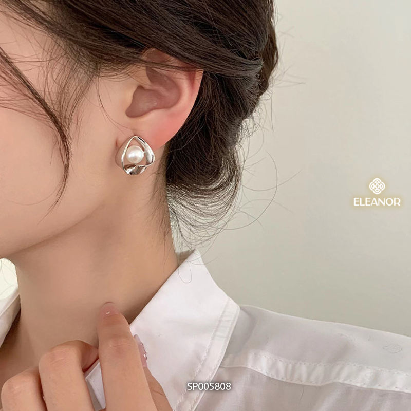 Bông tai nữ chuôi bạc 925 Eleanor Accessories viền xoắn đính ngọc trai nhân tạo phụ kiện trang sức 5808