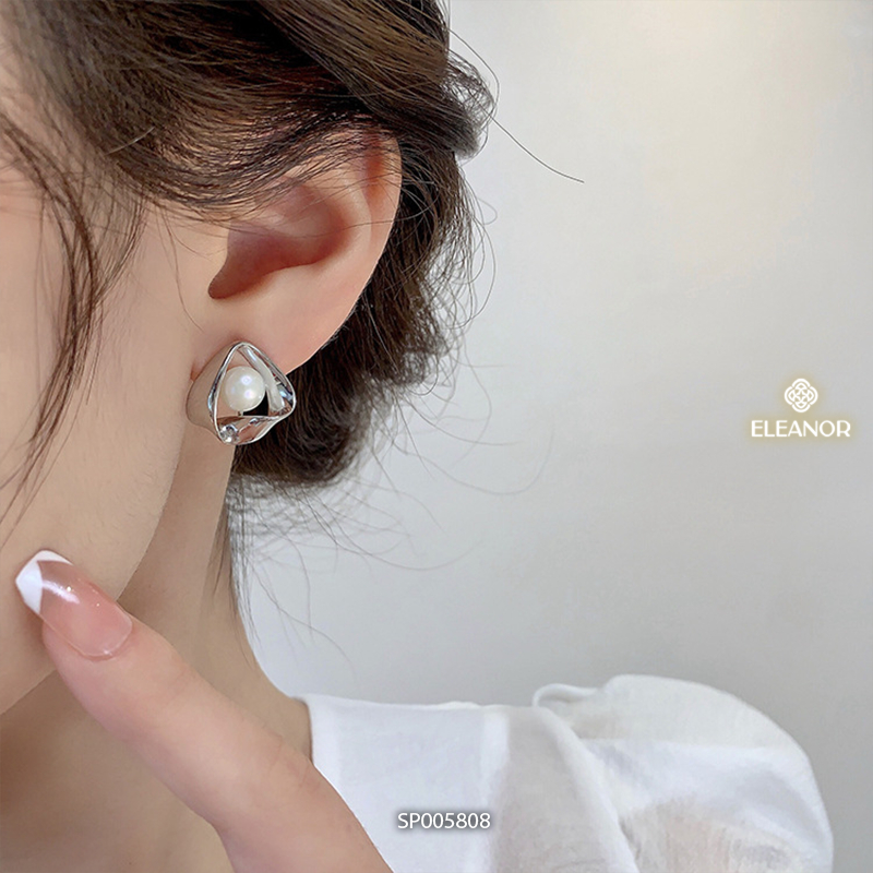 Bông tai nữ chuôi bạc 925 Eleanor Accessories viền xoắn đính ngọc trai nhân tạo phụ kiện trang sức 5808