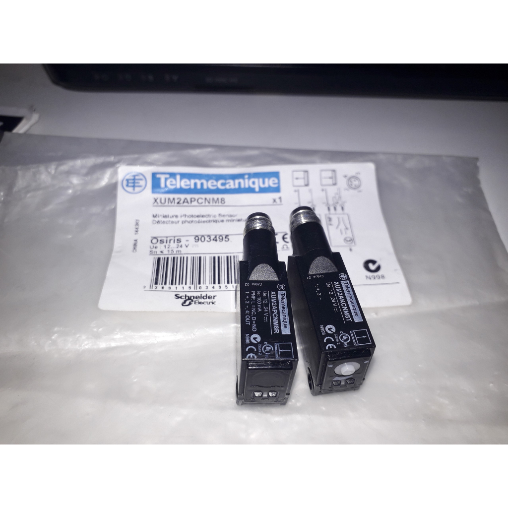 |CHÍNH HÃNG| Cảm biến quang điện XUM2APCNM8 Schneider gồm XUM2APCNM8R + XUM2AKCNM8T