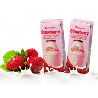 (Lốc 6 hộp) Sữa dâu Binggrae Hàn Quốc 200ml - 빙그레) 딸기 우유 200ml