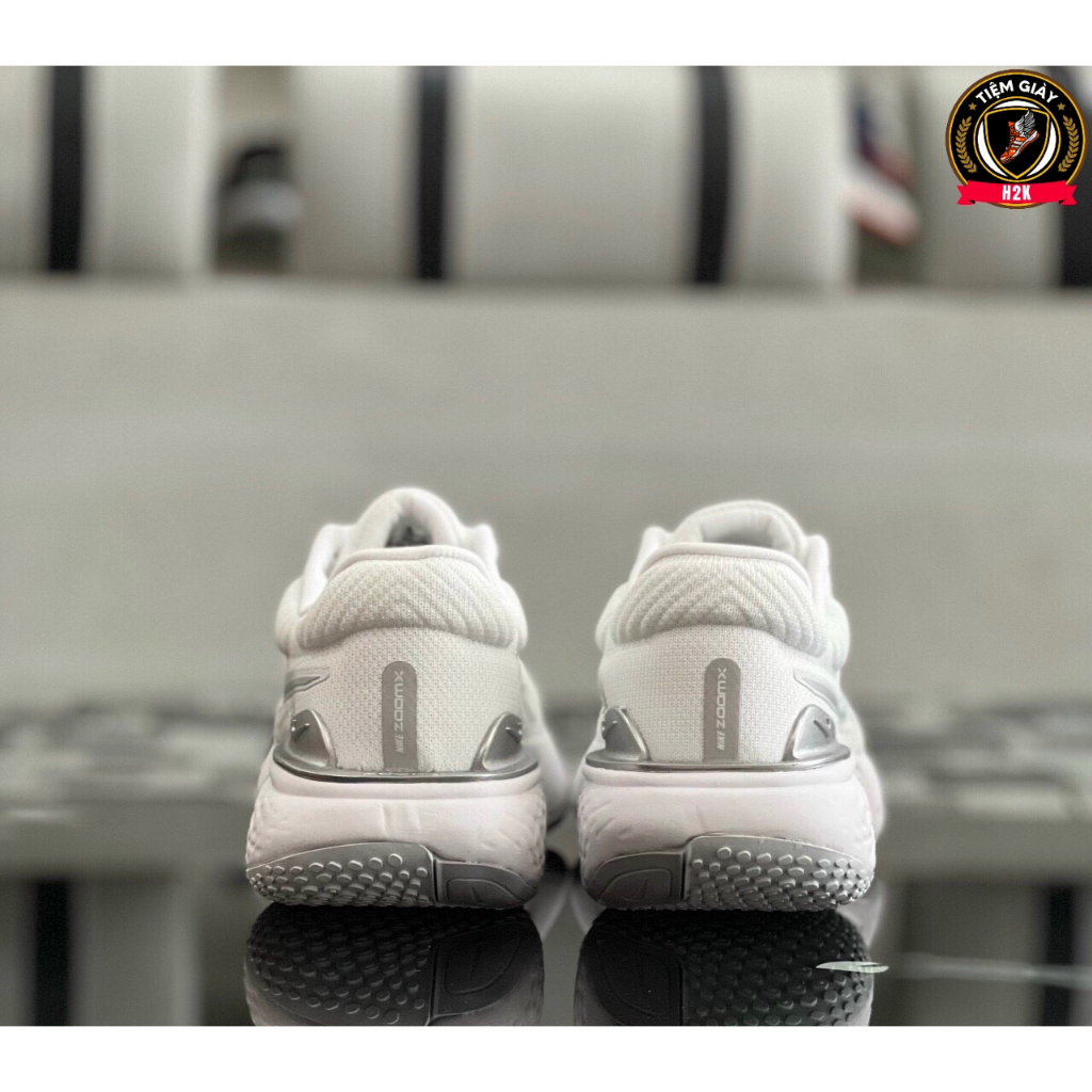 Giày Thể Thao Nike Invincible +