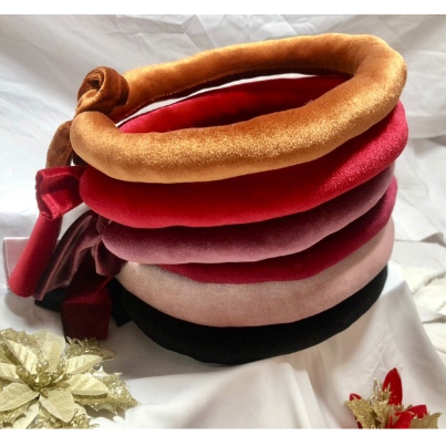 MẤN NHUNG TRƠN ĐỘI ĐẦU BÀ GIÀ - MÃ CD2405233