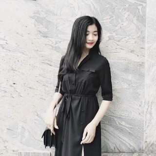 Đầm đen nút bọc xẻ tà (kèm hình thật)