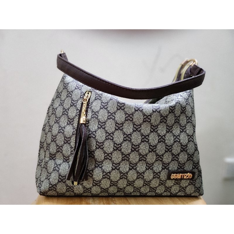 Túi da đeo size to