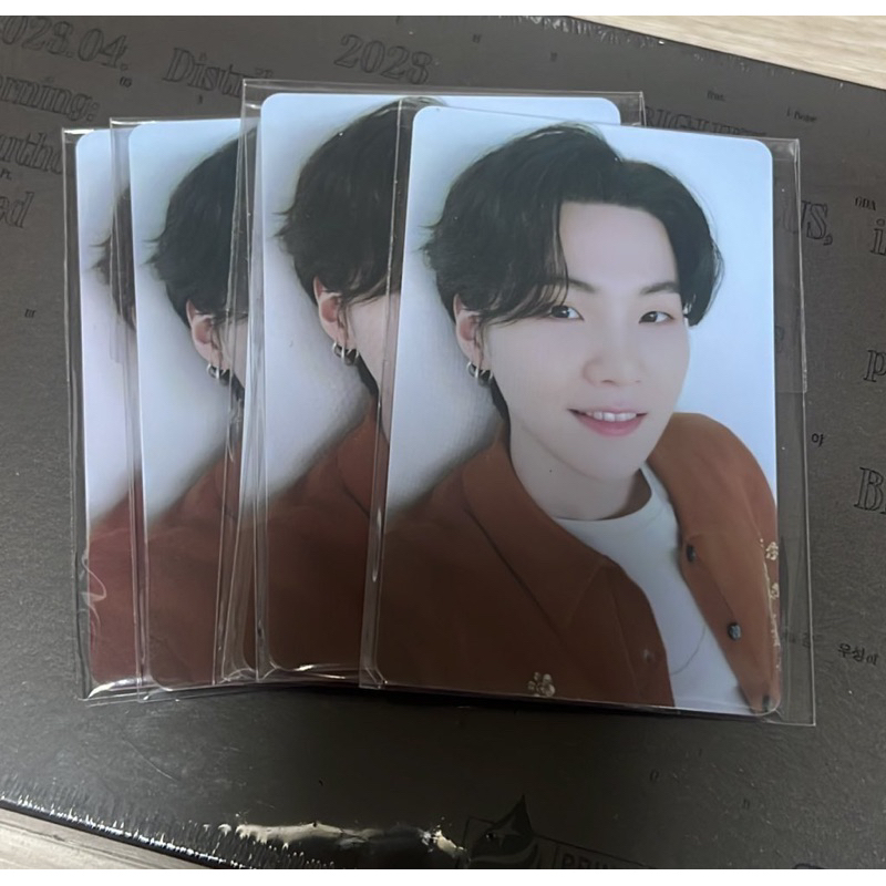 PHOTOCARD SUGA PVC DDAY