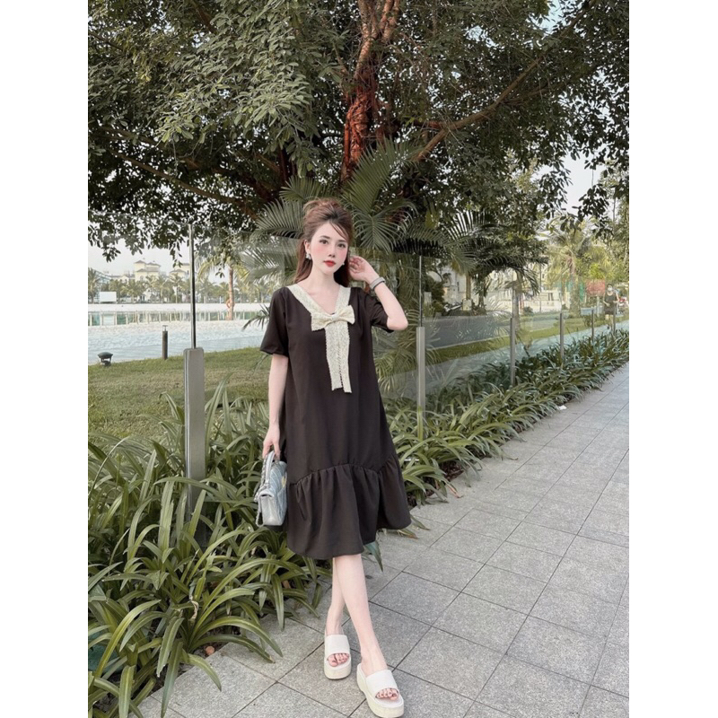 Váy bầu cổ nơ ren đuôi cá V01