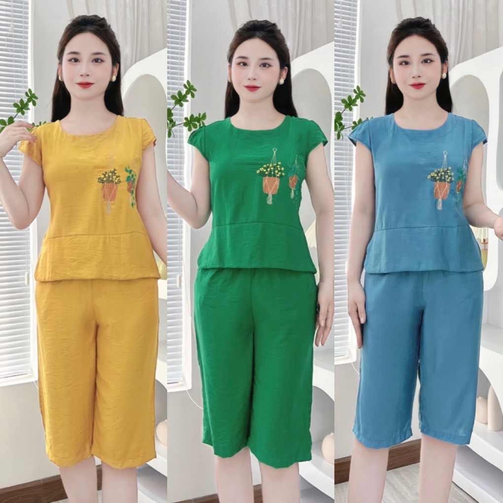 Bộ đũi xước tay cộc quần lửng thêu hoa sắc nét cho mẹ và bà