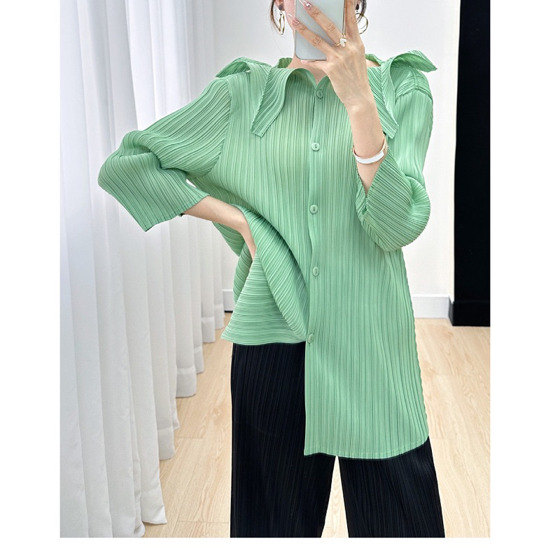 Áo lò xo tay lỡ với phần cổ áo cách điệu, Áo form dài cao cấp có hàng nút dọc thân freesize co giãn nhiểu