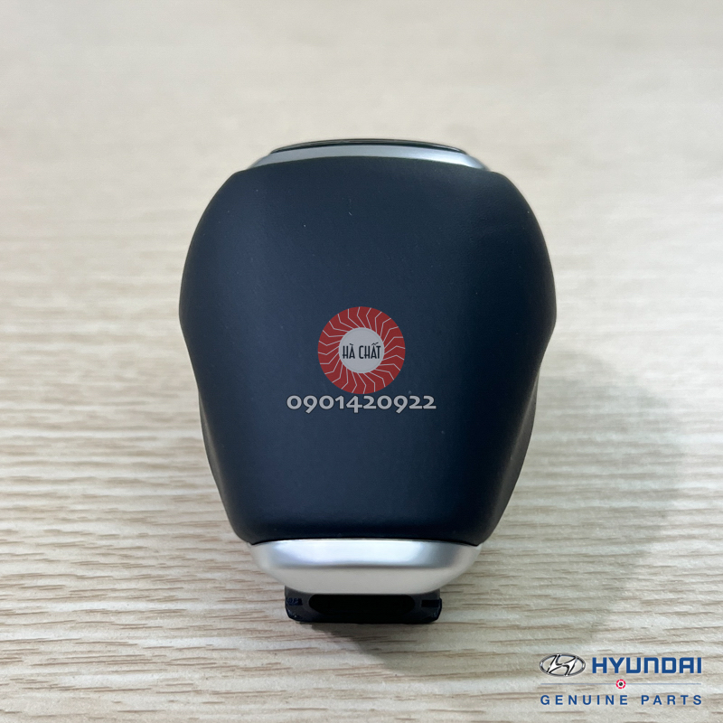 Tay nắm cần số HYUNDAI ELANTRA & ACCENT / Nhập khẩu chính hãng HYUNDAI MOBIS Hàn Quốc