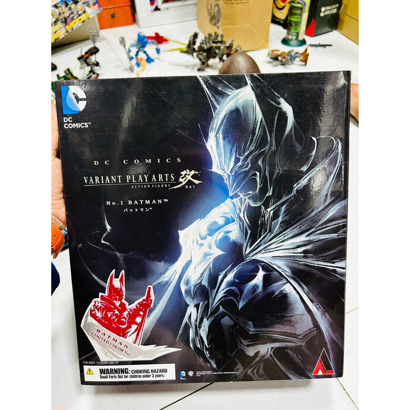 Mô hình chính hãng DC Comics Variant Play Arts Kai No.1 Batman Limited Color Ver