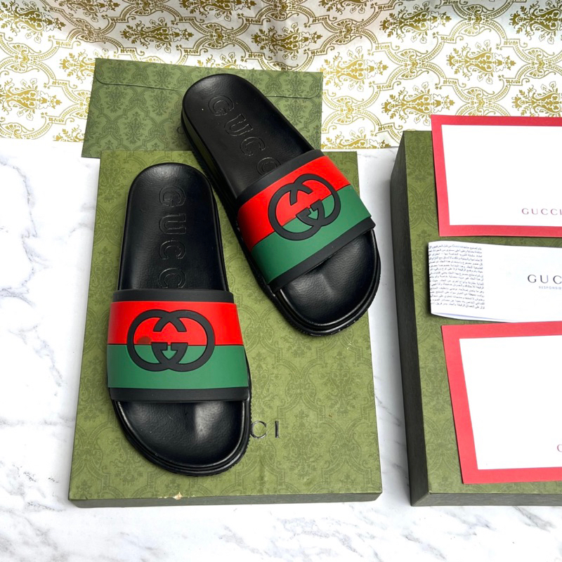 Dép lê nam quai ngang GG cao su non đúc quai sọc nâu be/ xanh đỏ logo chữ phối đế chữ 2 tầng DL26P