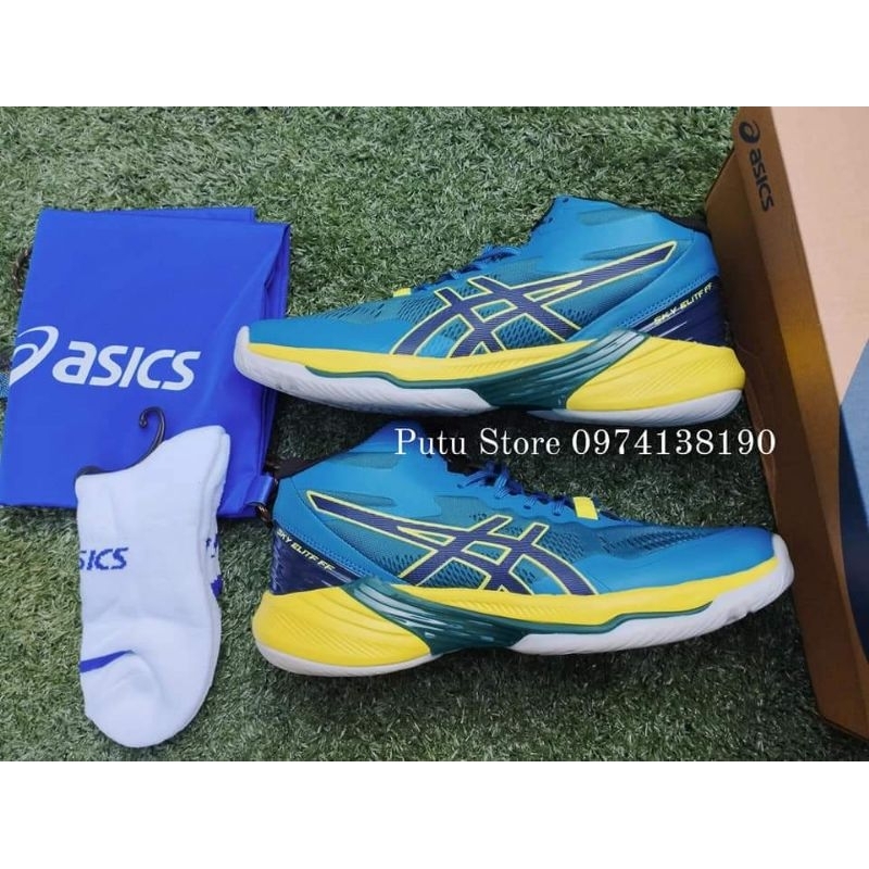 Giày bóng chuyền cày sân bê tông