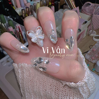 Nail box thiết kế đính đá siêu sáng V2