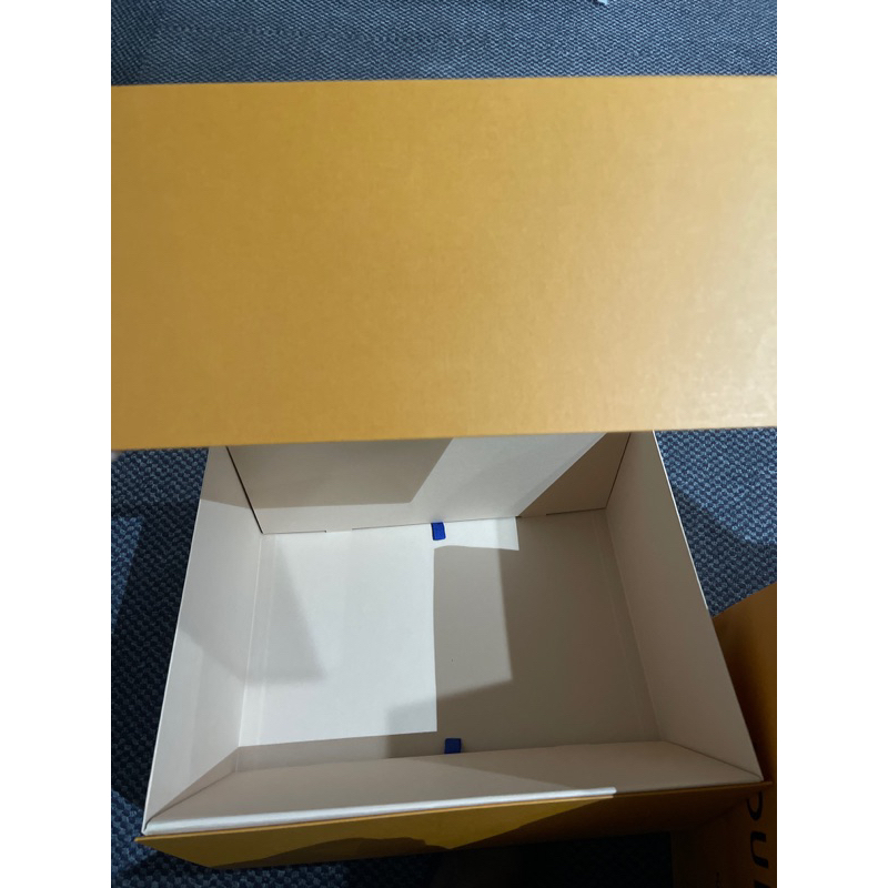 Hộp Nam Châm Đựng Vali Các Hãng, Hộp LV Nam Châm