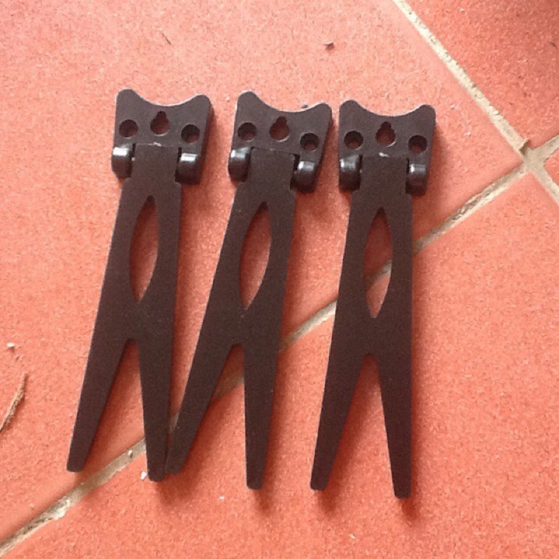 KHUNG ẢNH 10x15, 13x18 ,15x21 có kèm chân chống khung mặt mica bóng  kính