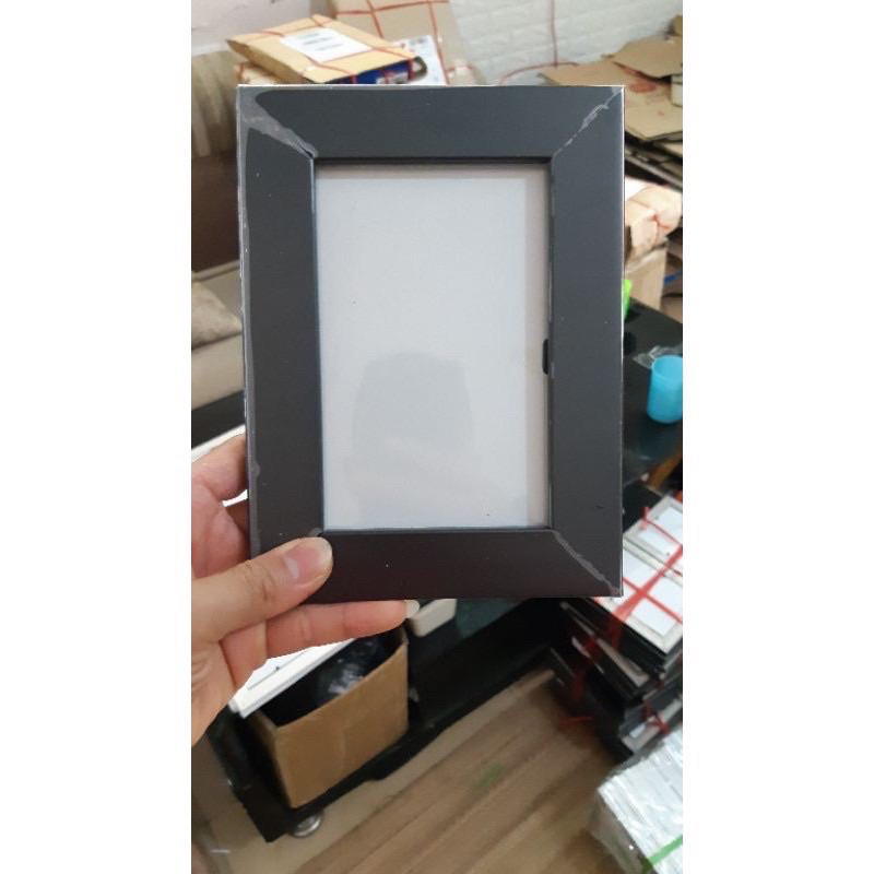KHUNG ẢNH 10x15, 13x18 ,15x21 có kèm chân chống khung mặt mica bóng  kính