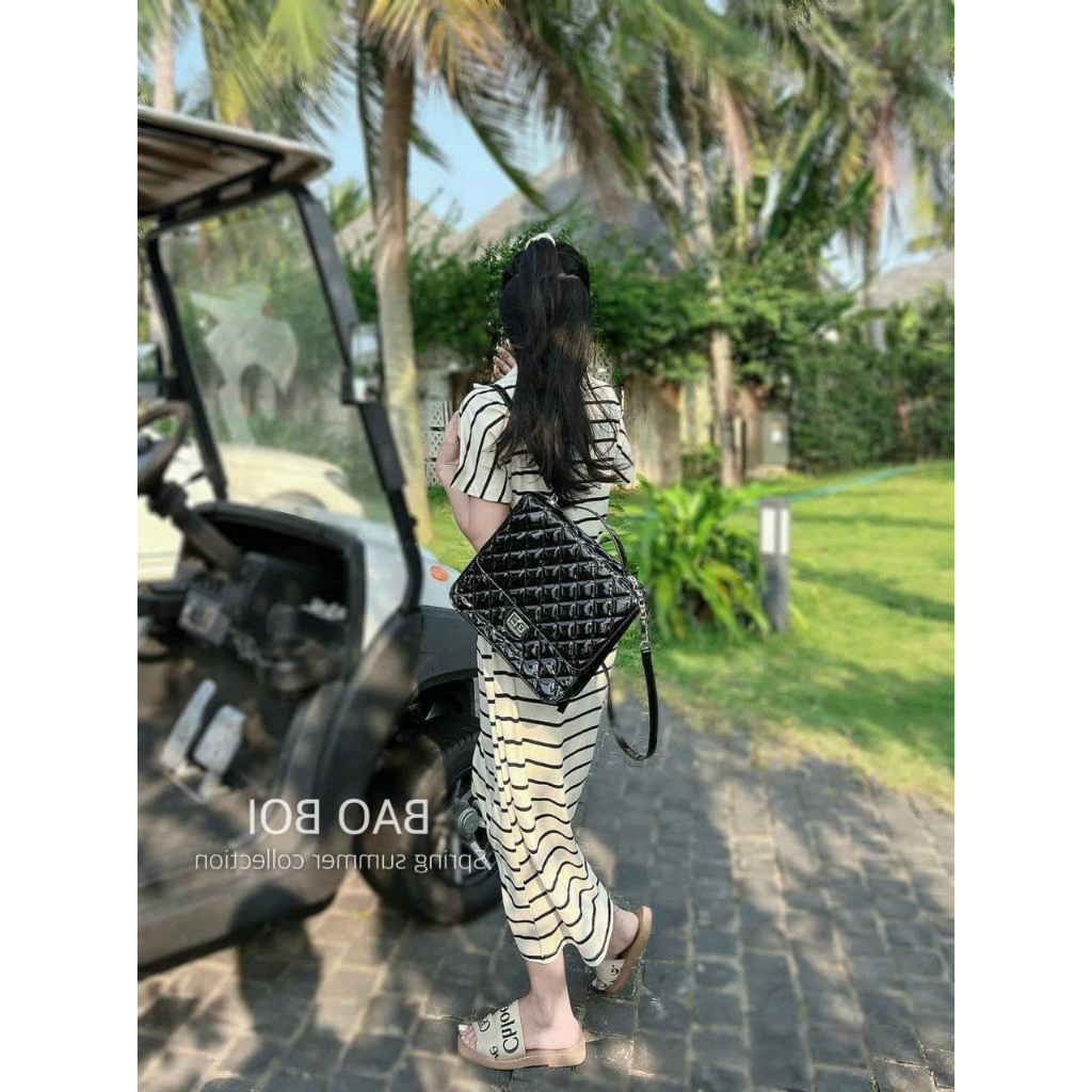 Váy suông kẻ sọc đen và trắng cực xinh