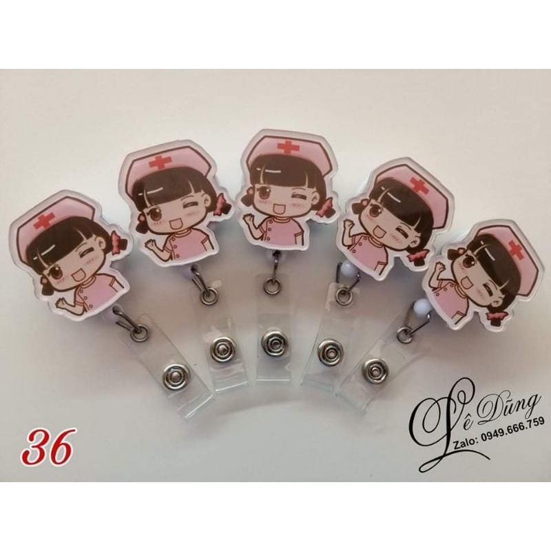 Móc đeo thẻ tên ngành Y. .