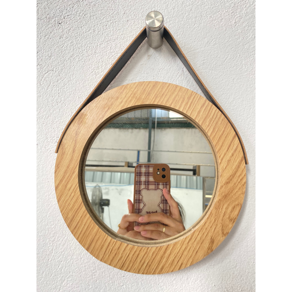 GIAM GIÁ - GƯƠNG TRÒN VIỀN GỖ DÂY DA TREO TƯỜNG KÍCH THƯỚC 20CM