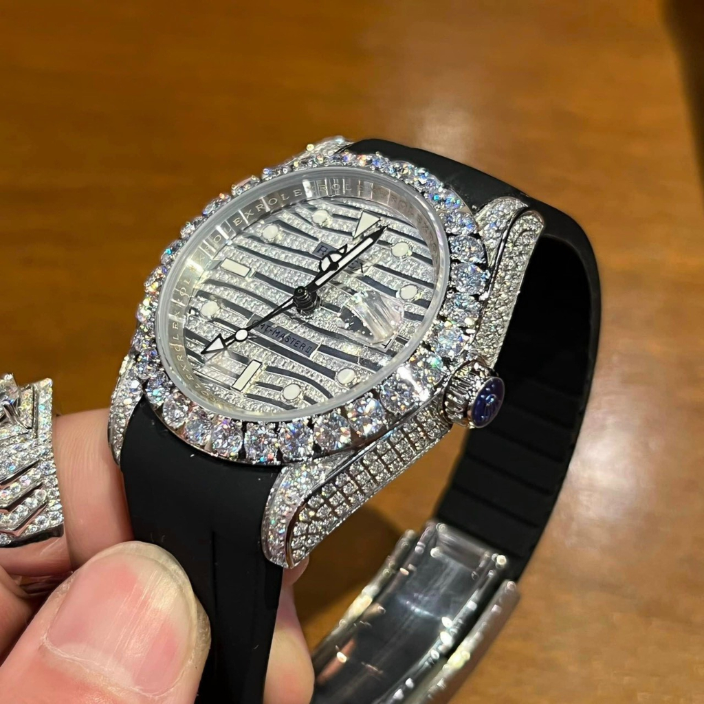 Đồng hồ Nam Rl  vành đá mặt đá vỏ đá dây cao su màu trắng máy nhật dòng cơ Automatic size40mm