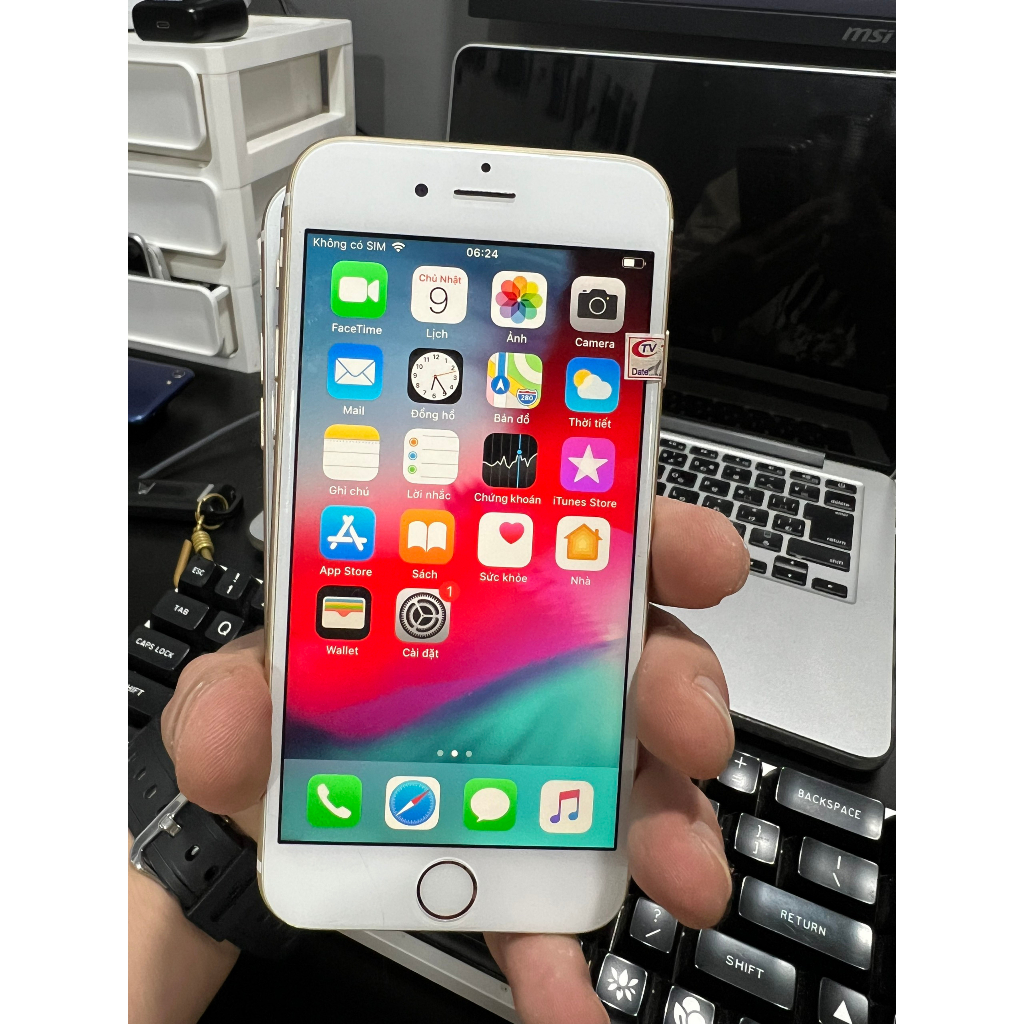 Điện Thoại i-fone 6 bản QT lắp sim nghe gọi vào mạng.Cài full game và ứng dụng.Bảo hành 12 Tháng