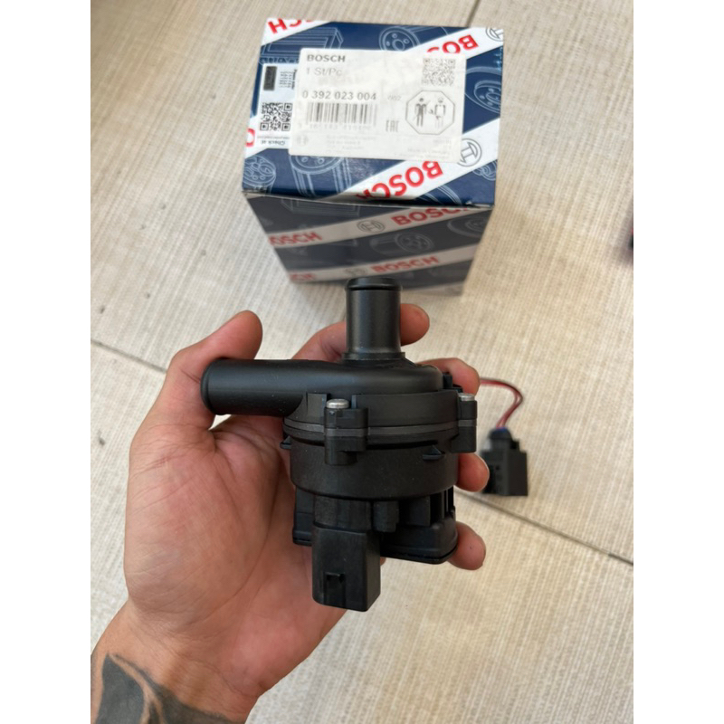 BƠM NƯỚC ĐIỆN BOSCH NGẮN 12V