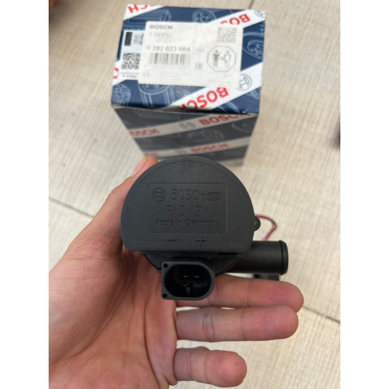 BƠM NƯỚC ĐIỆN BOSCH NGẮN 12V