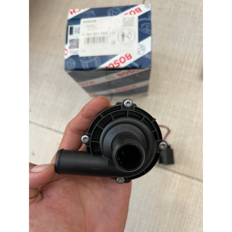 BƠM NƯỚC ĐIỆN BOSCH NGẮN 12V