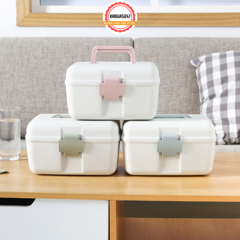 Hộp đựng thuốc gia đình có quai xách, thiết kế 2 tầng chia ngăn tiện lợi, chất liệu nhựa đảm bảo tiêu chuẩn y tế