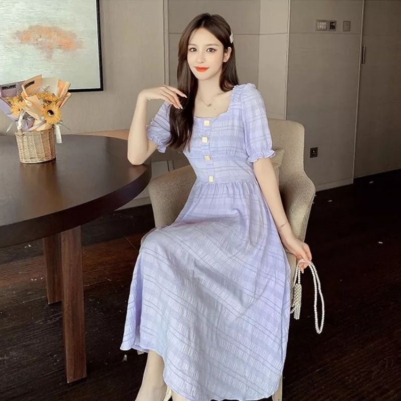 Đầm Maxi Dáng Dài Tím Nhạt Cổ Vuông Cúc Gỗ Phong Cách Tiểu Thư Size L (ảnh thật)