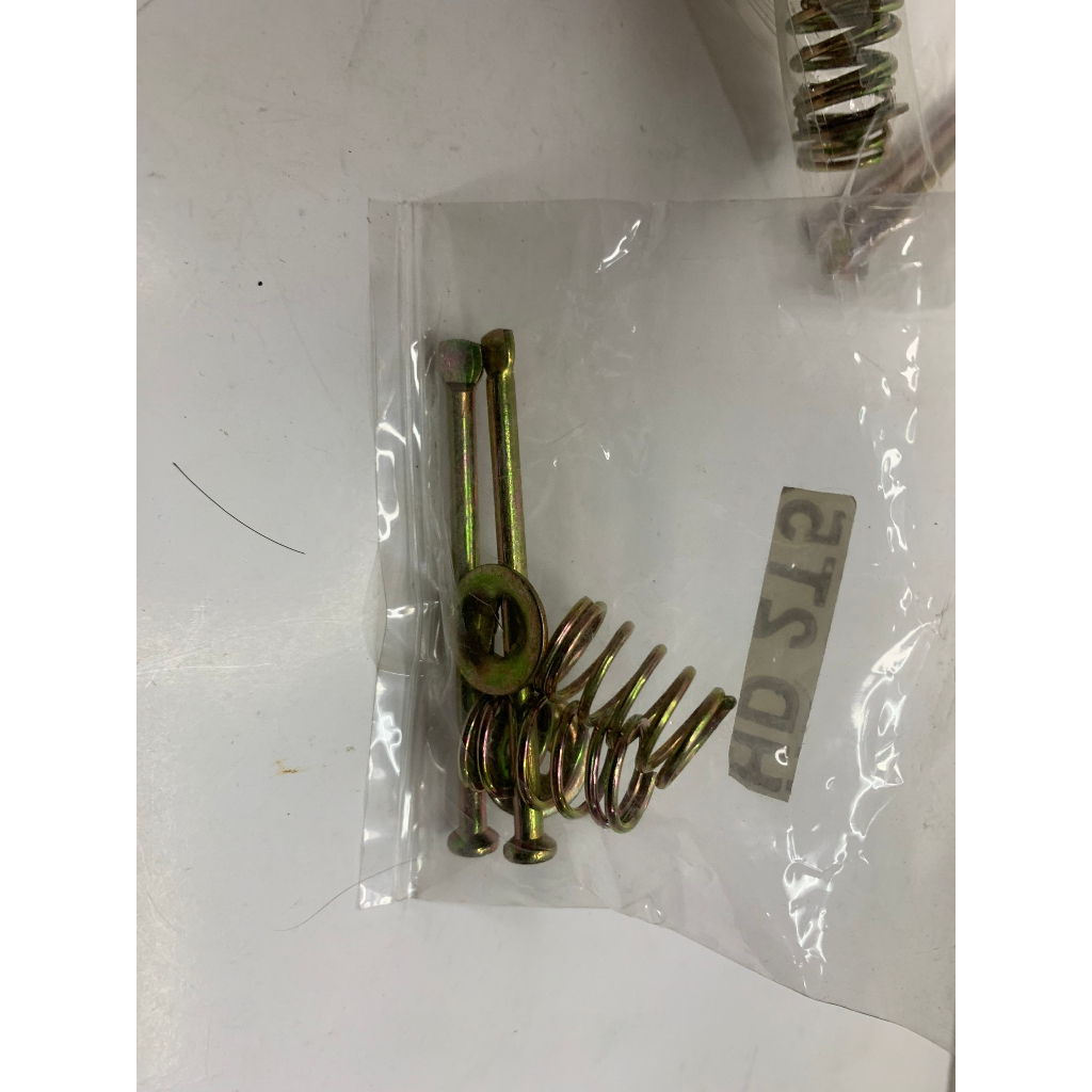 Ộ lò xo, đinh, chén....Bắt, Ghim guốc phanh xe tải Hd 2T5 - 3t5 Hùydai Mighty, HD65