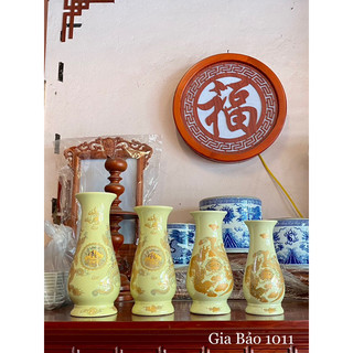 Lọ hoa men vàng kim