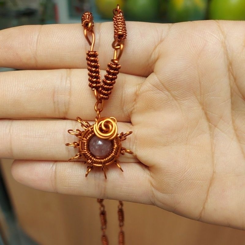 Vòng cổ Handmade bằng dây đồng đỏ