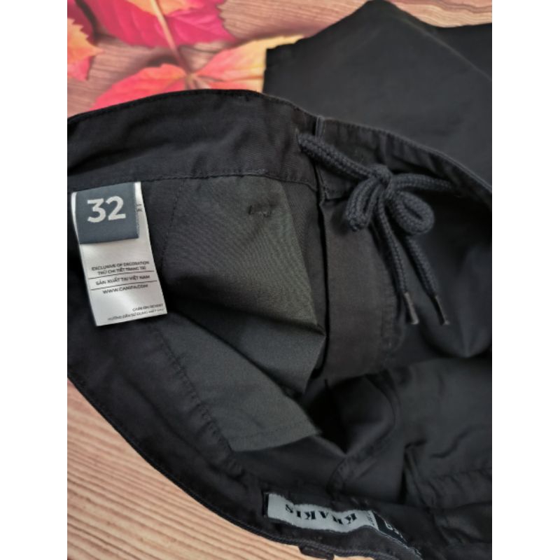 Quần soóc khaki nam Canifa