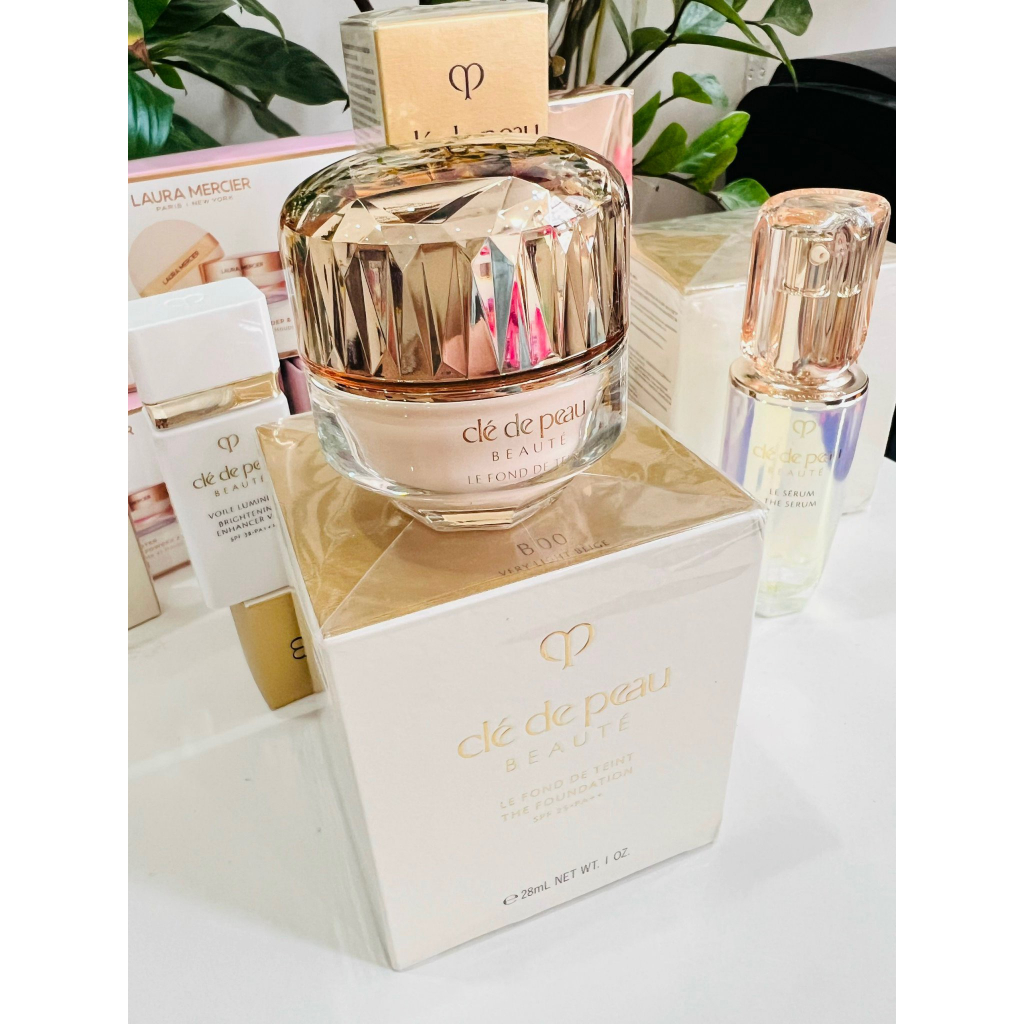 Kem Nền ❣️FREESHIP❣️ Kem Nền Cle De Peau Beaute Le Fond De Teint The Foundation