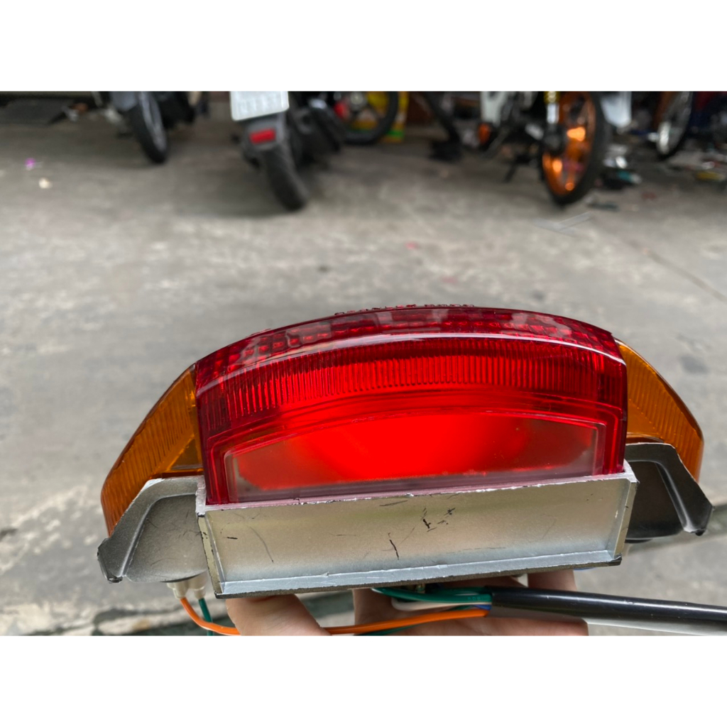 ĐÈN LÁI  DREAM LÙN