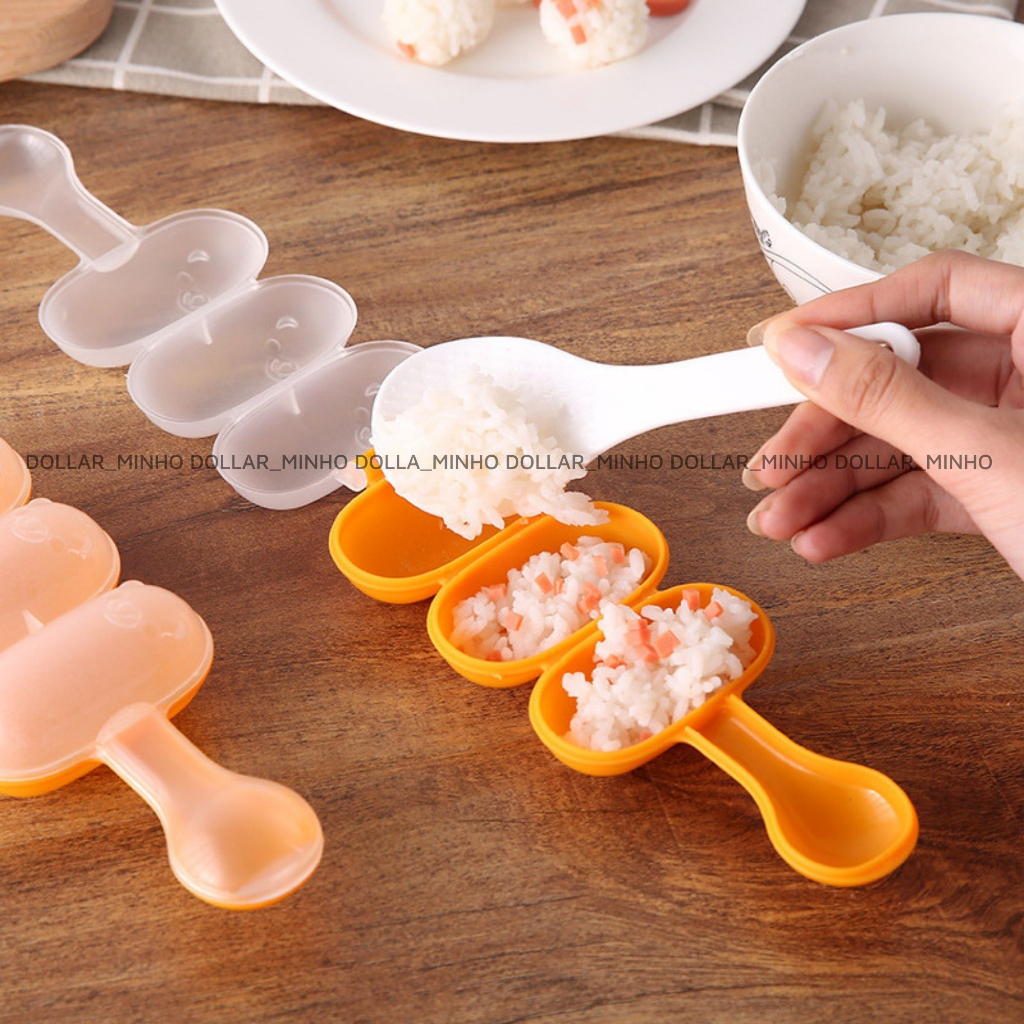 Khuôn lắc cơm tạo hình thích thú cho bé ăn kèm thìa bằng nhựa chất lượng cao