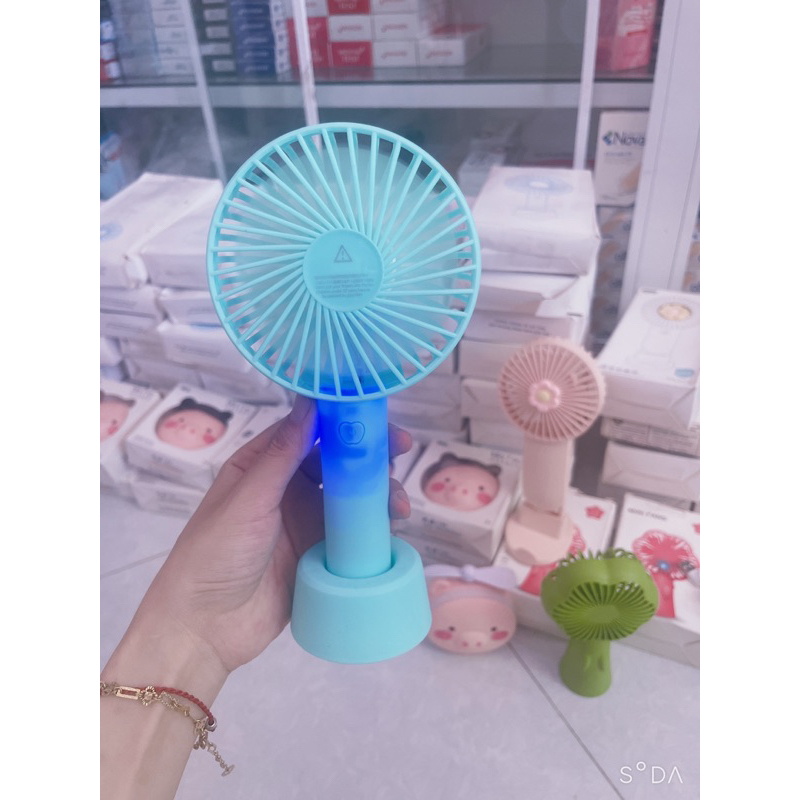 Máy quạt mini tiện ích - mát mặt tiện lợi dễ bỏ túi đủ quạt sạc