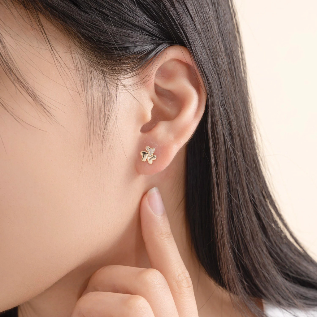 Bông Tai Nữ Vàng 14K Thiết Kế Họa Tiết Hình Cỏ Ba Lá May Mắn Đính Đá CZ Cao Cấp Lấp Lánh BT409 Huy Thanh Jewelry