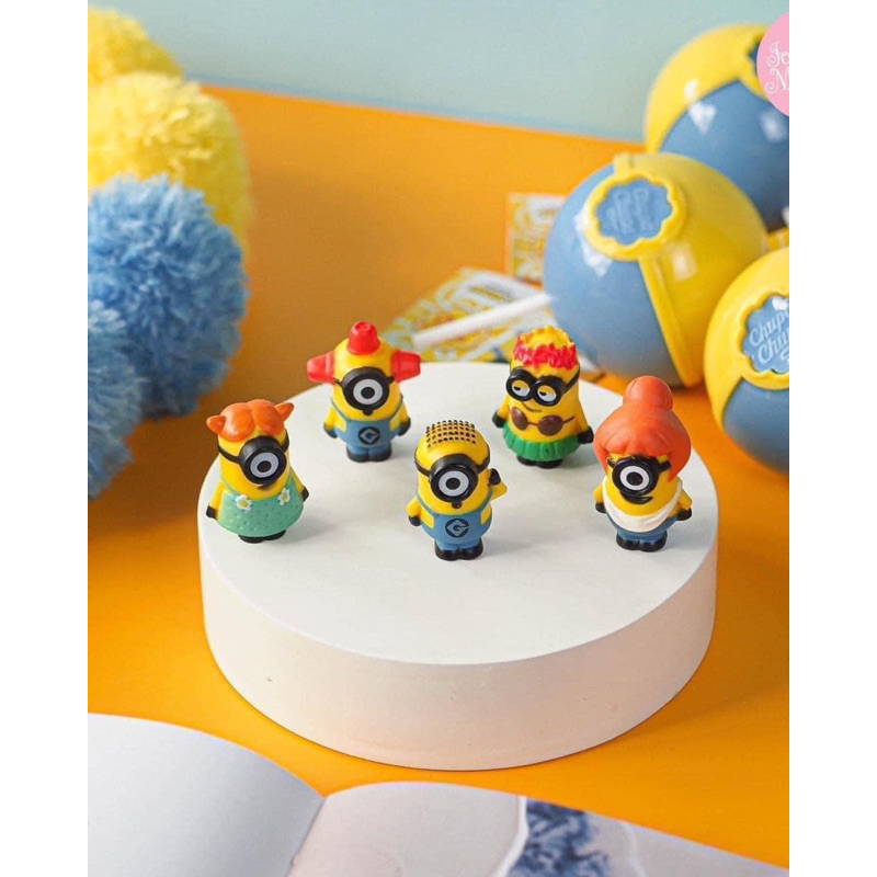 Kẹo mút Minion
