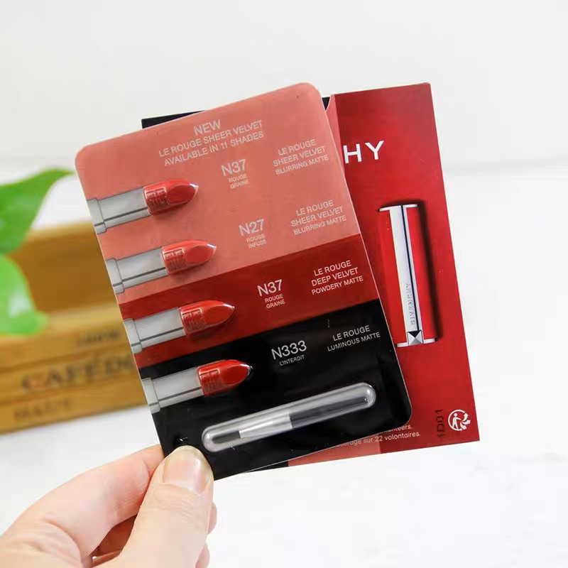 Mẫu thử son màu Given Le Rouge Interdit