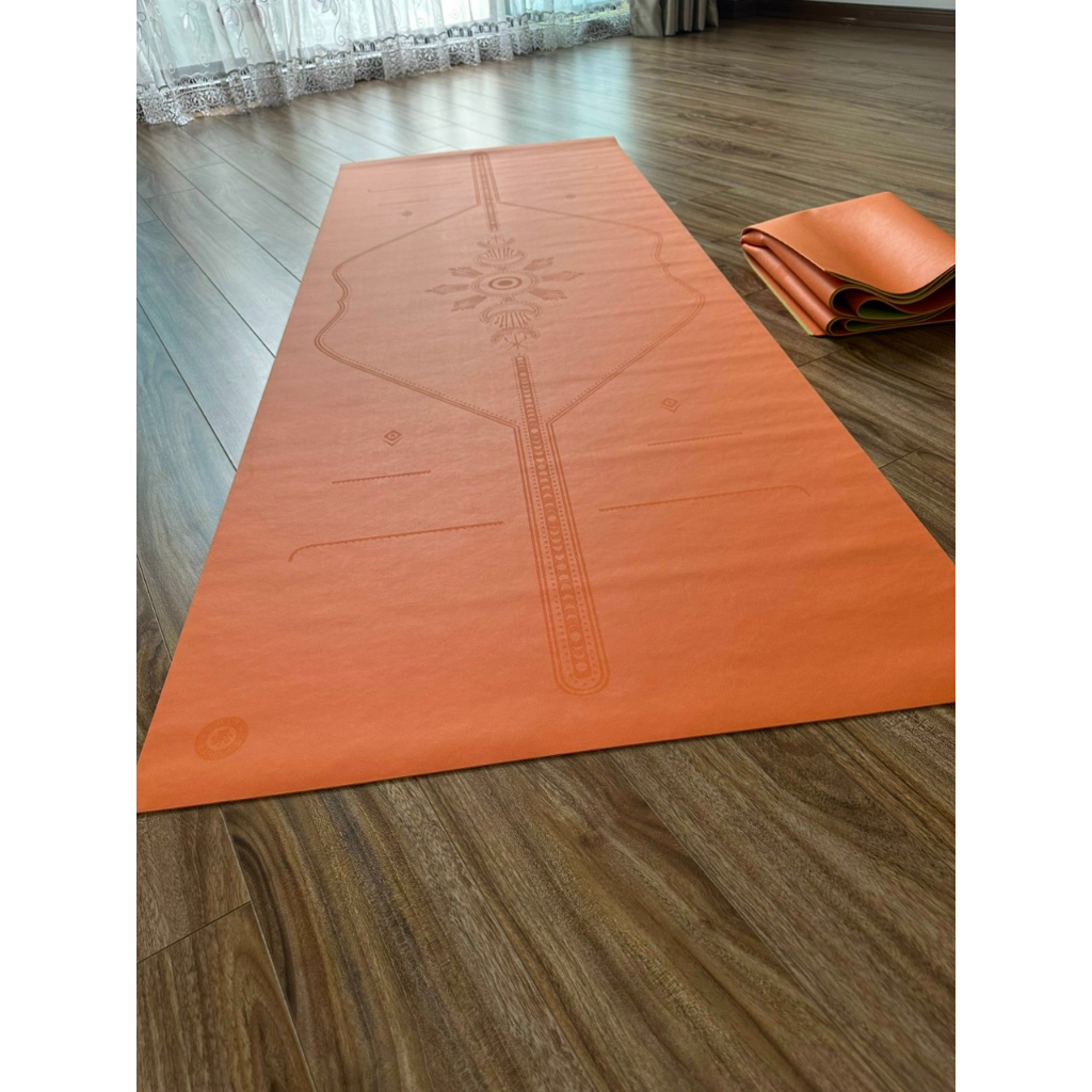 Thảm yoga cao su du lịch 2mm mặt nhám chống trơn tuyệt đối Clover Kèm túi