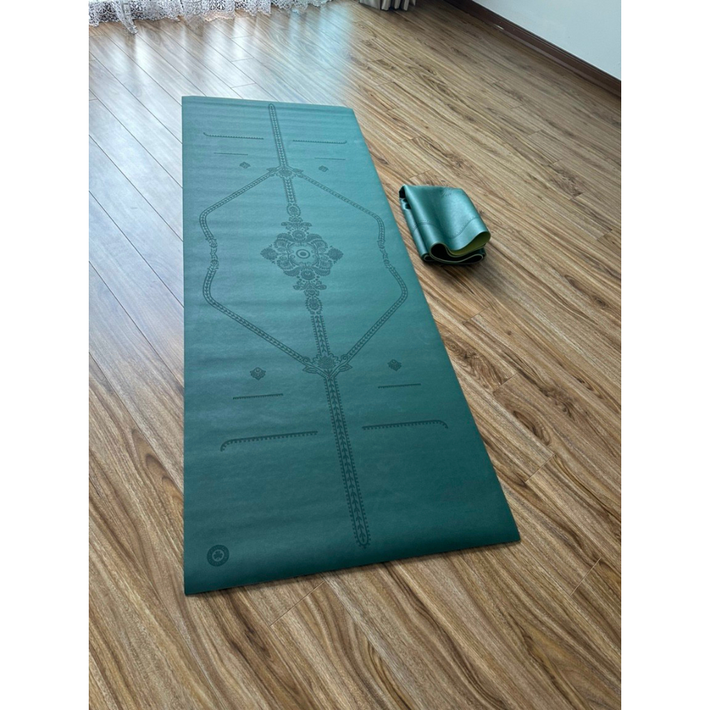 Thảm yoga cao su du lịch 2mm mặt nhám chống trơn tuyệt đối Clover Kèm túi
