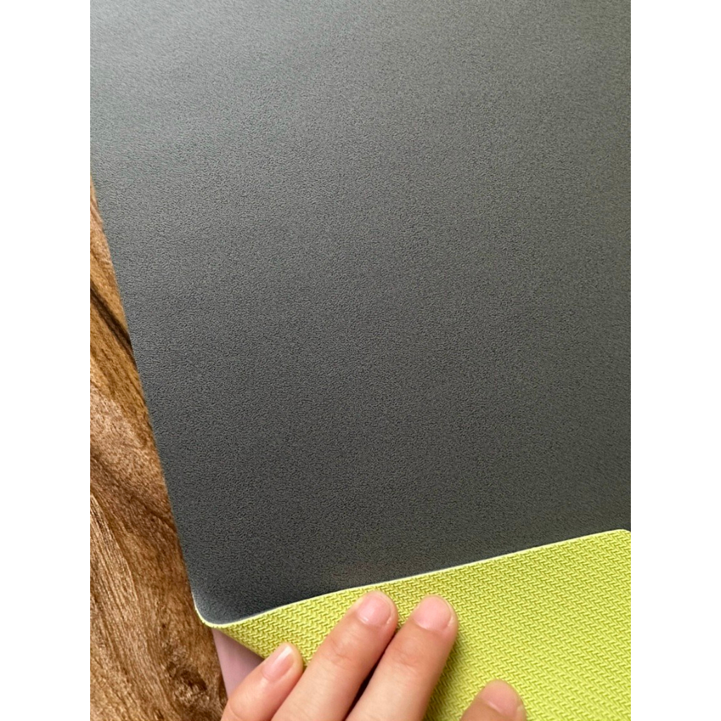 Thảm yoga cao su du lịch 2mm mặt nhám chống trơn tuyệt đối Clover Kèm túi