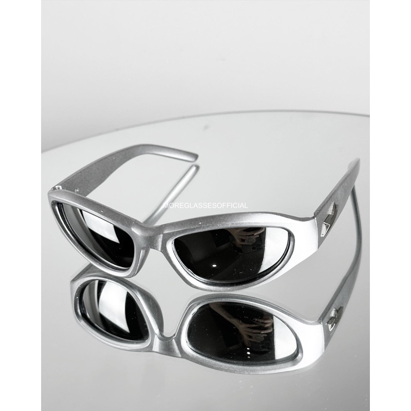 Kính mát có sẵn MOREGLASSES hoạ tiết ngôi sao phong cách thời trang nam nữ Y2K Punk 2023 chống UV 400 ảnh thật